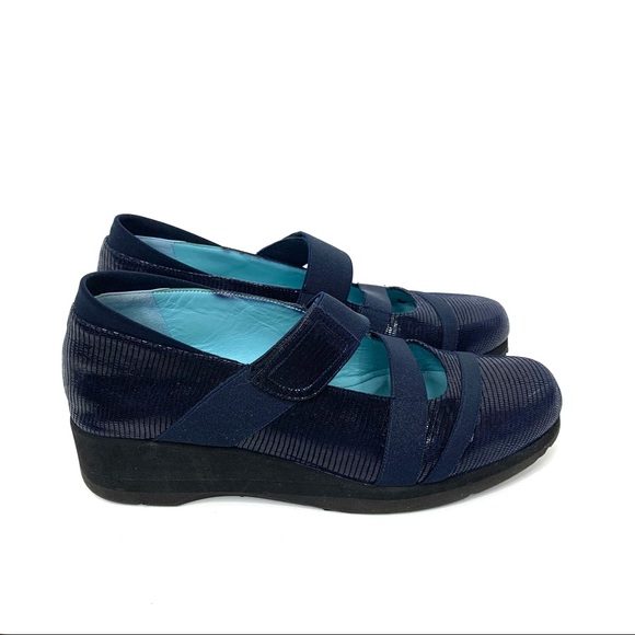 Thierry Rabotin Navy Blue & Black Mary Jane Wedge Heel Strappy Shoes Size 40 - Picture 3 of 12